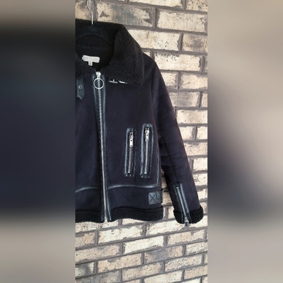 C - Philosophy black jacket, faux fur & faux sherpa - Picture 4 of 8